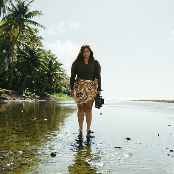 Meet your Posher, Cami - Picture 1 of 1